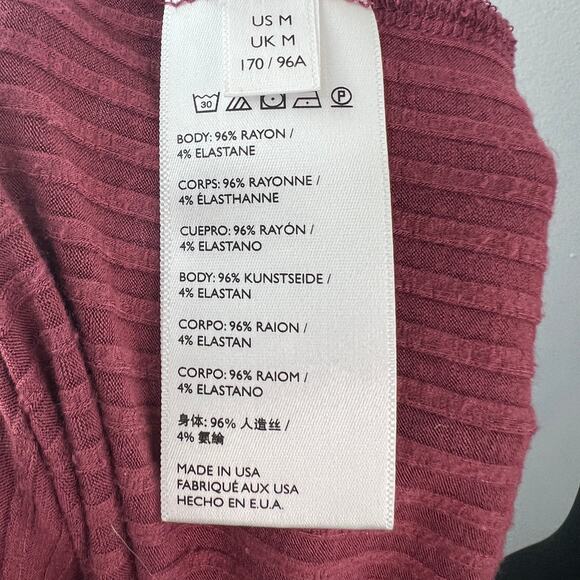 FP Beach Simone Burgundy Bodycon Dress Ribbed Crew Neck Cap Sleeve Size Medium M - Picture 9 of 10